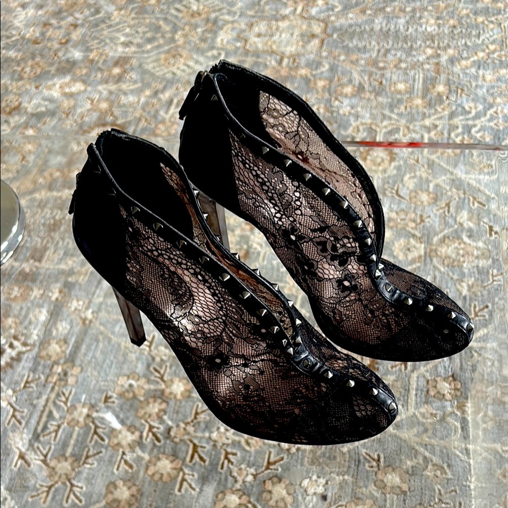 BCBGMAXAZRIA lace booties